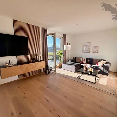 River - Muldestausee Tatil Evi Pouch