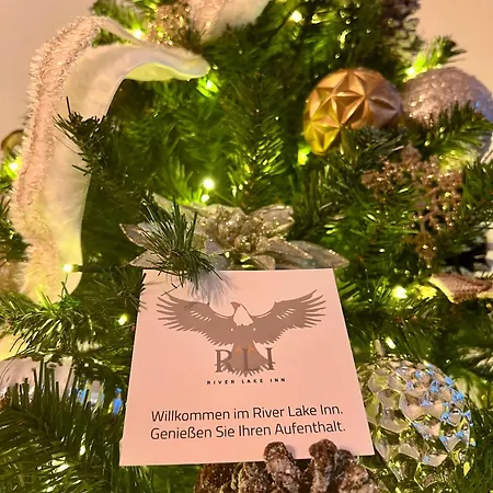 River - Muldestausee * Pouch