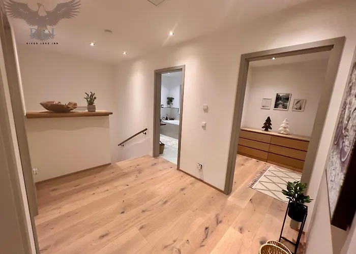 River - Muldestausee * Pouch