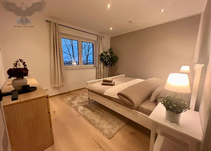 River - Muldestausee بيت للعطل