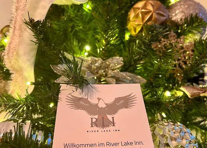 River - Muldestausee * Pouch